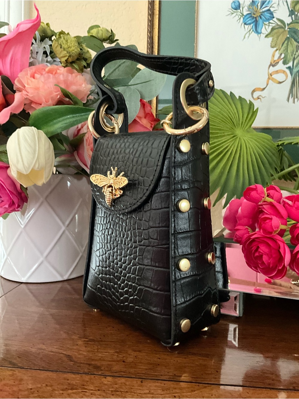 Black Croc-Embossed vegan Leather Bee Accent Top-Handle mini Bag NWOT